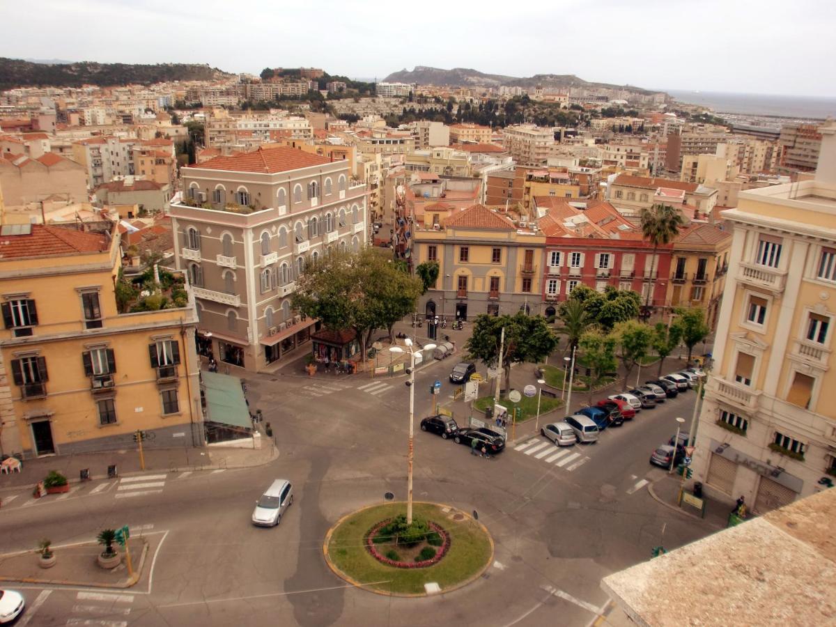 Euphorbia House, Confort E Intimità In Centro. Cagliari